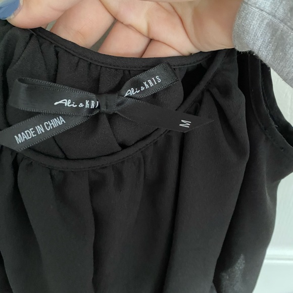 Black Ali & Kris dress size medium - Picture 4 of 4